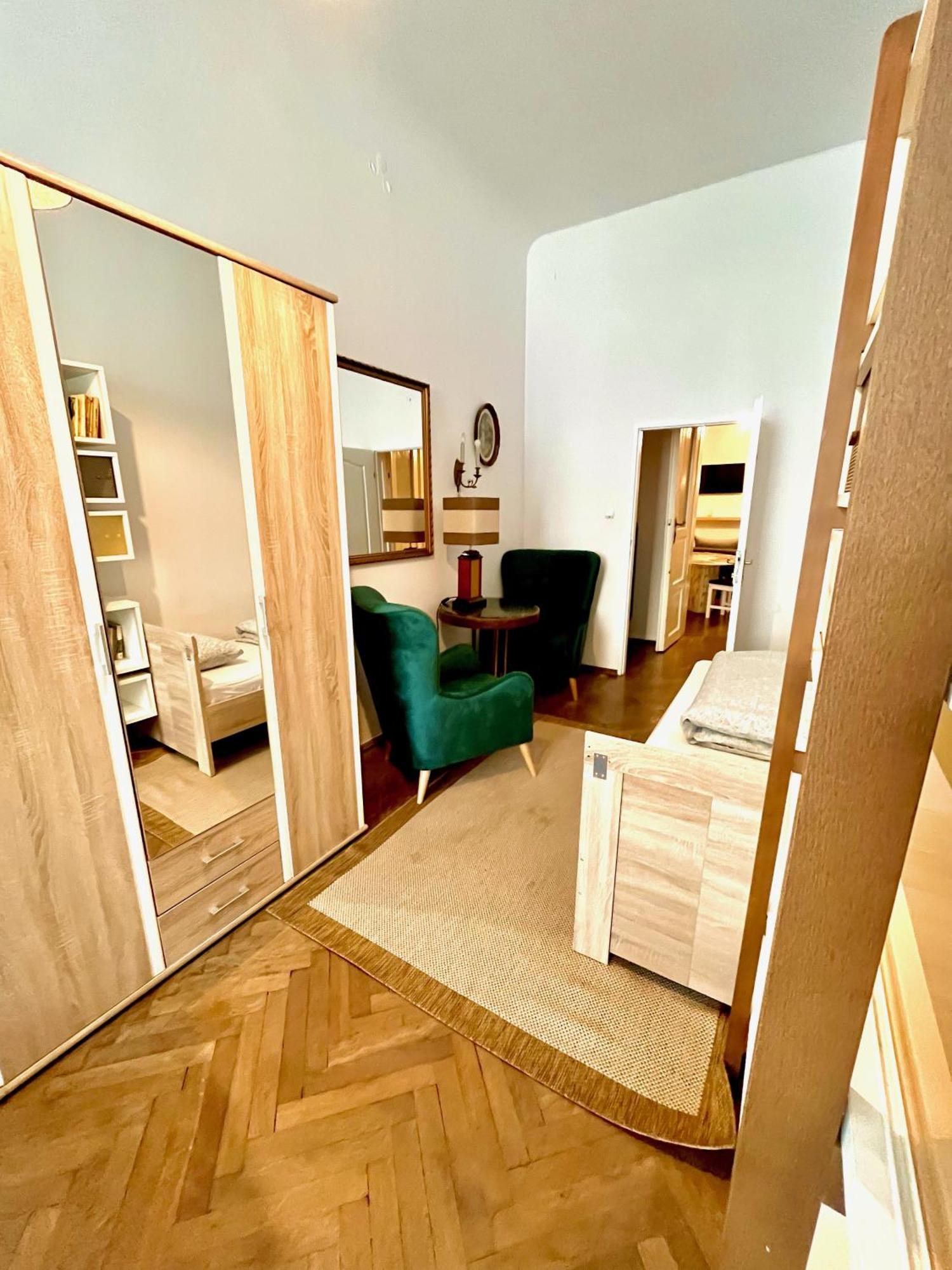 Gościnne Wiślna 3* Kraków